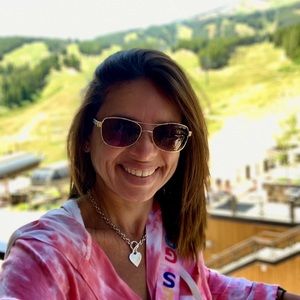 Meet your Posher, Annette